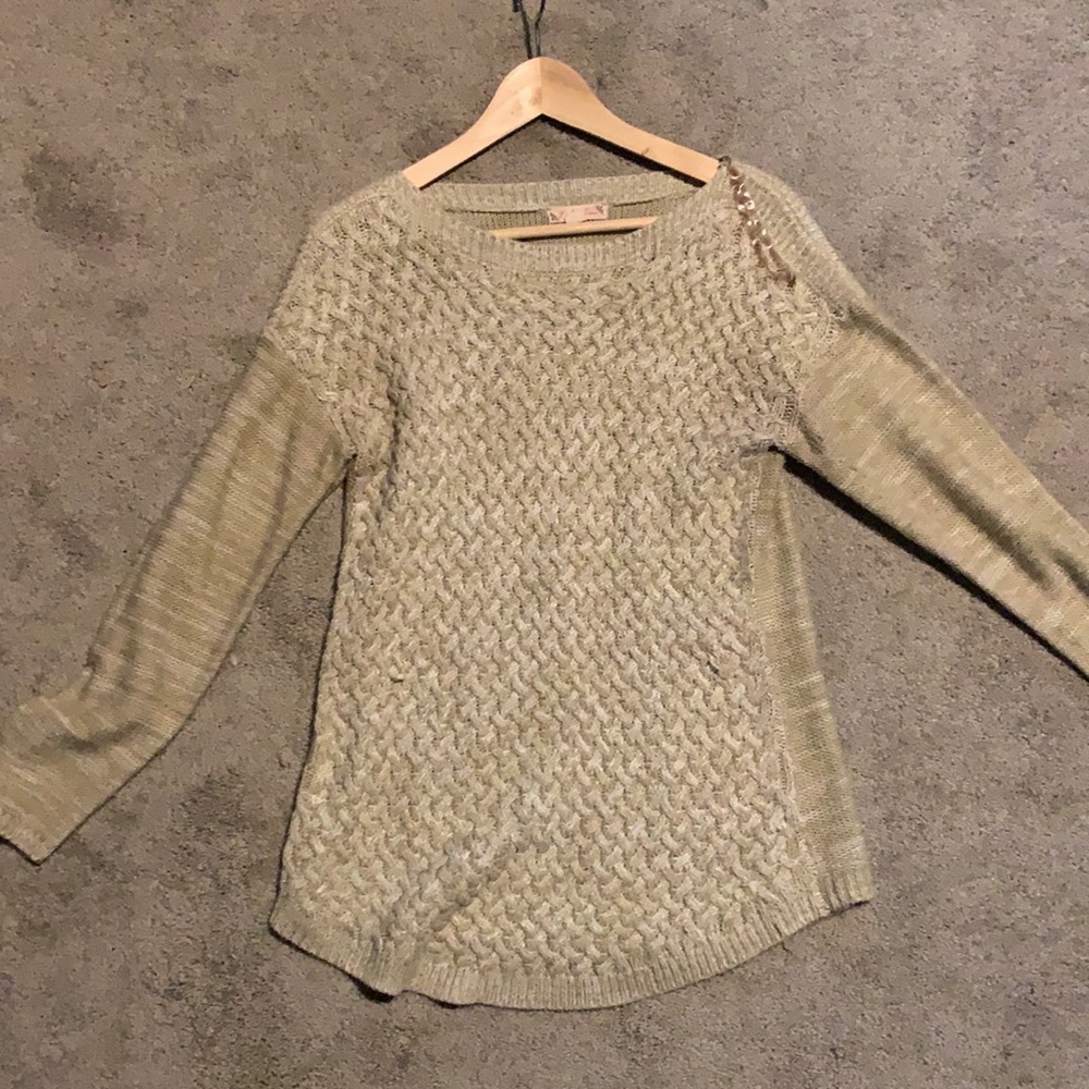 It’s our times XL beige sweater.